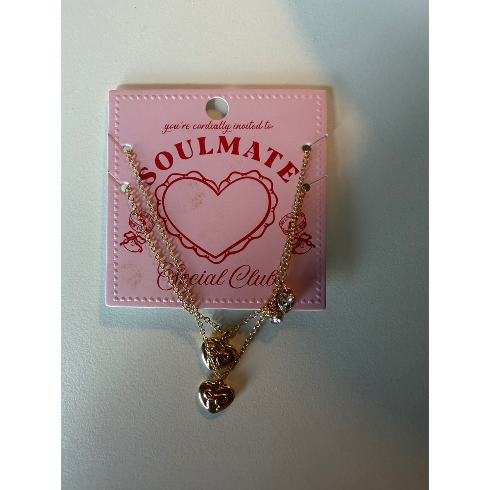 Soulmate Special Club Gold Tone Layered Heart Bow‎ Rhinestone Necklace NWT